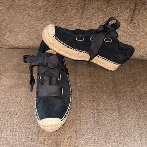 UGG Espadrille Shoes Womens Size 7.5 Black  Suede Ribbon Lace Up Brown 1099890